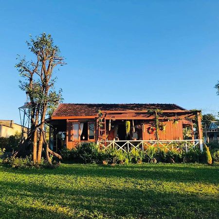 Dugiang Homestay Buôn Ma Thuột Exteriör bild