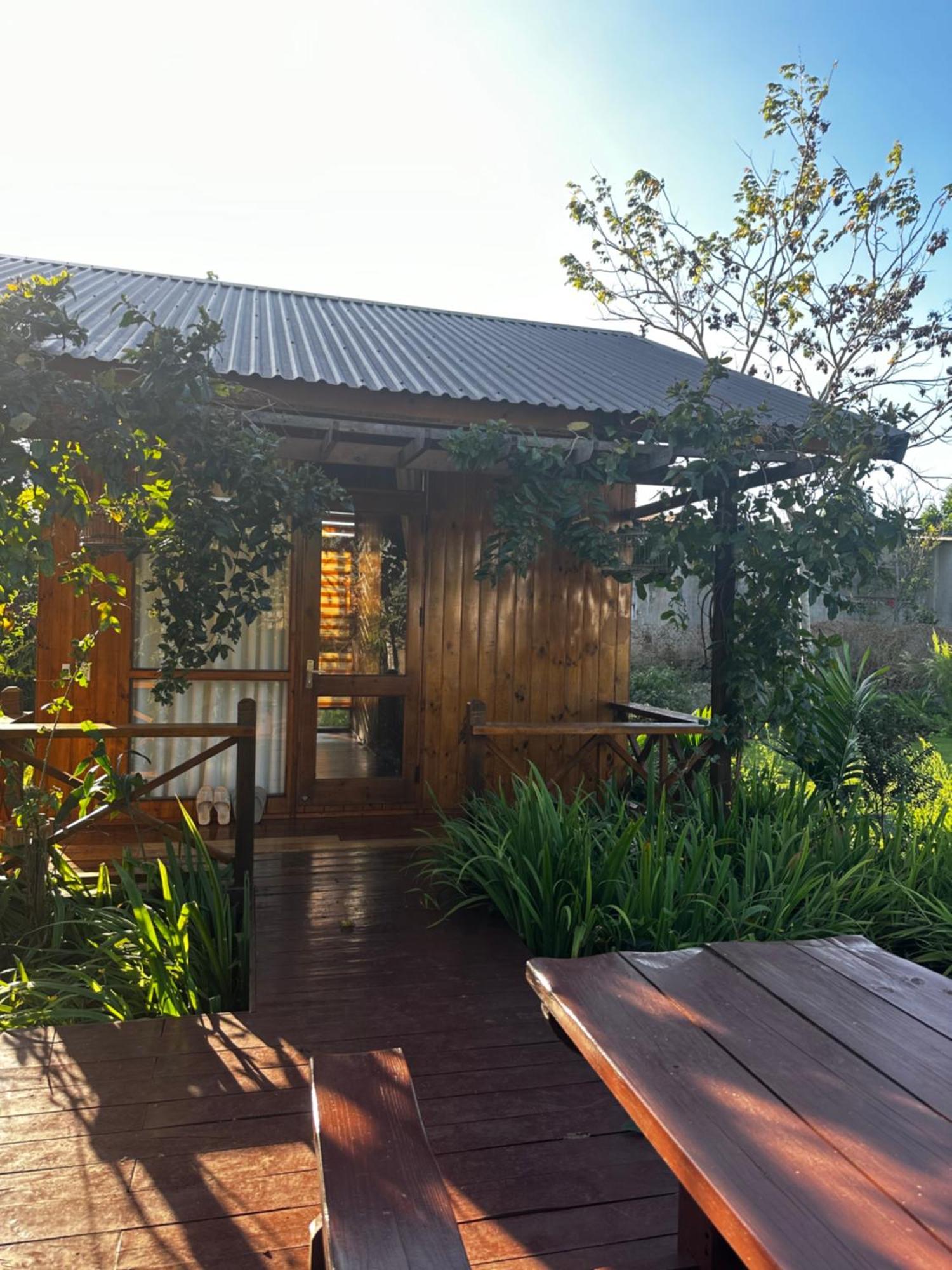 Dugiang Homestay Buôn Ma Thuột Exteriör bild
